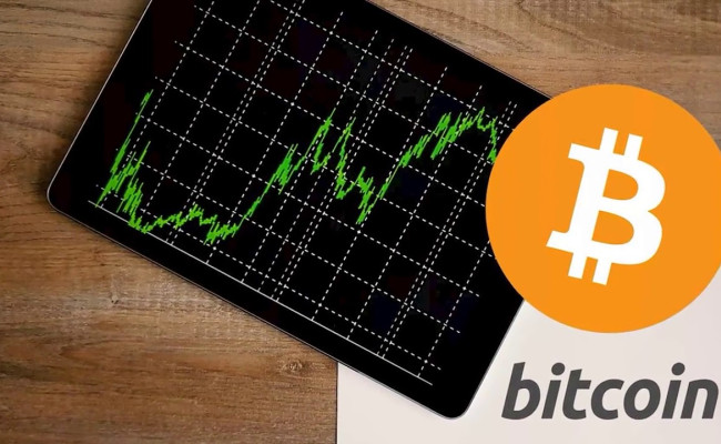 Какова ожидаемая коррекция хешрейта биткойнов после халвинга?