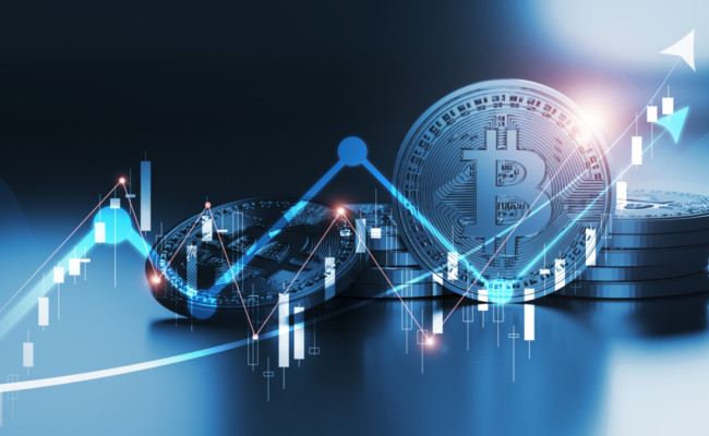 Биткоин восстанавливается после внезапного падения ниже $93 тыс